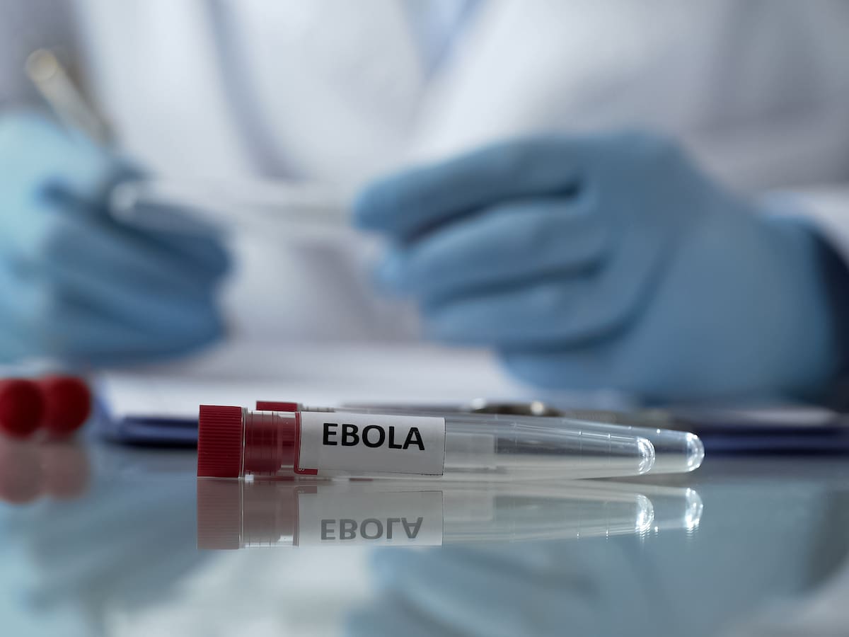 OMS: brote de ébola avanza rápidamente y aún estamos intentando frenarlo