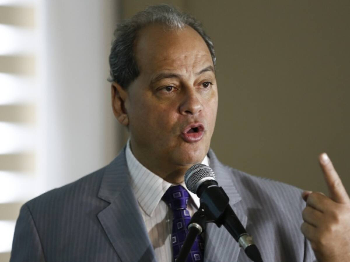 Piden a Colombia no convalidar los títulos de cirugía plástica en Brasil