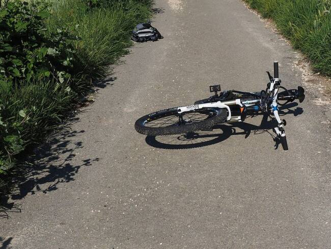 Mueren dos hermanos ciclistas en accidente de tránsito en Ibagué