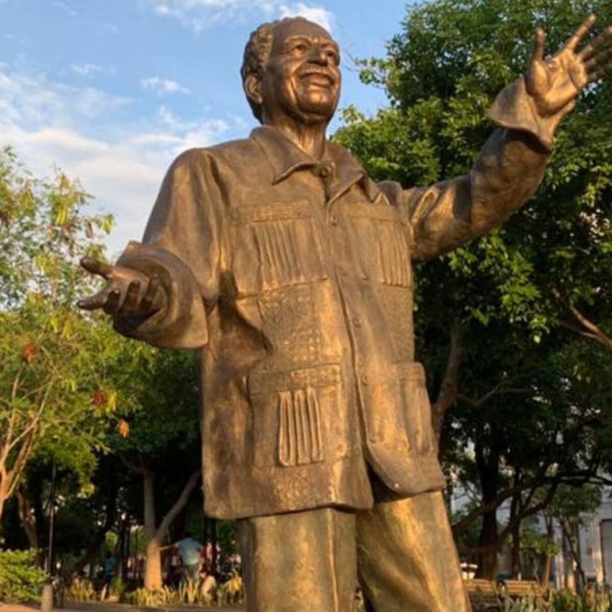 En Santa Marta vandalizan el monumento hecho en honor a Gabriel García