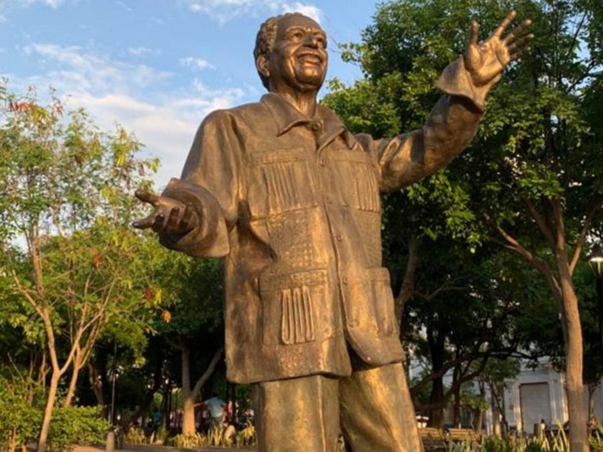 En Santa Marta vandalizan el monumento hecho en honor a Gabriel García