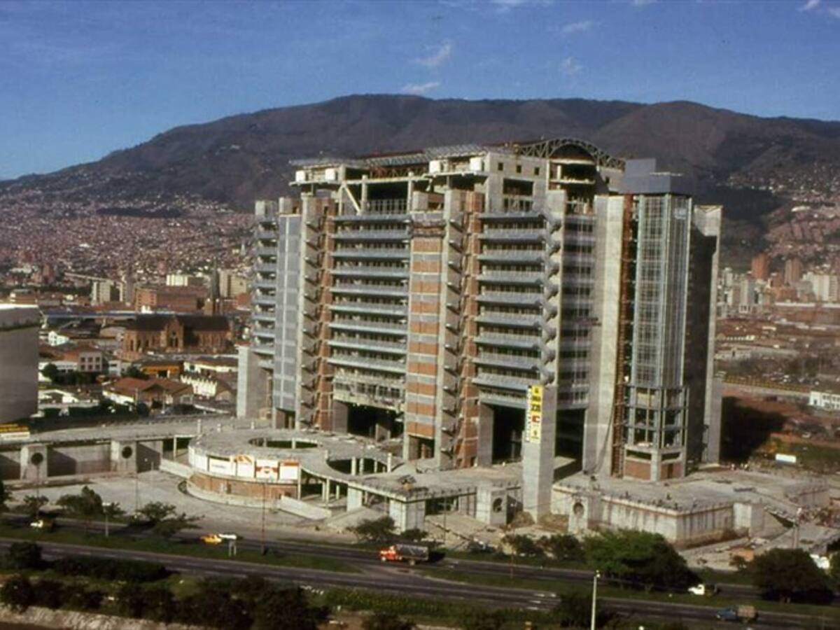 Polémica por viaje de concejales de Medellín a México por invitación de EPM