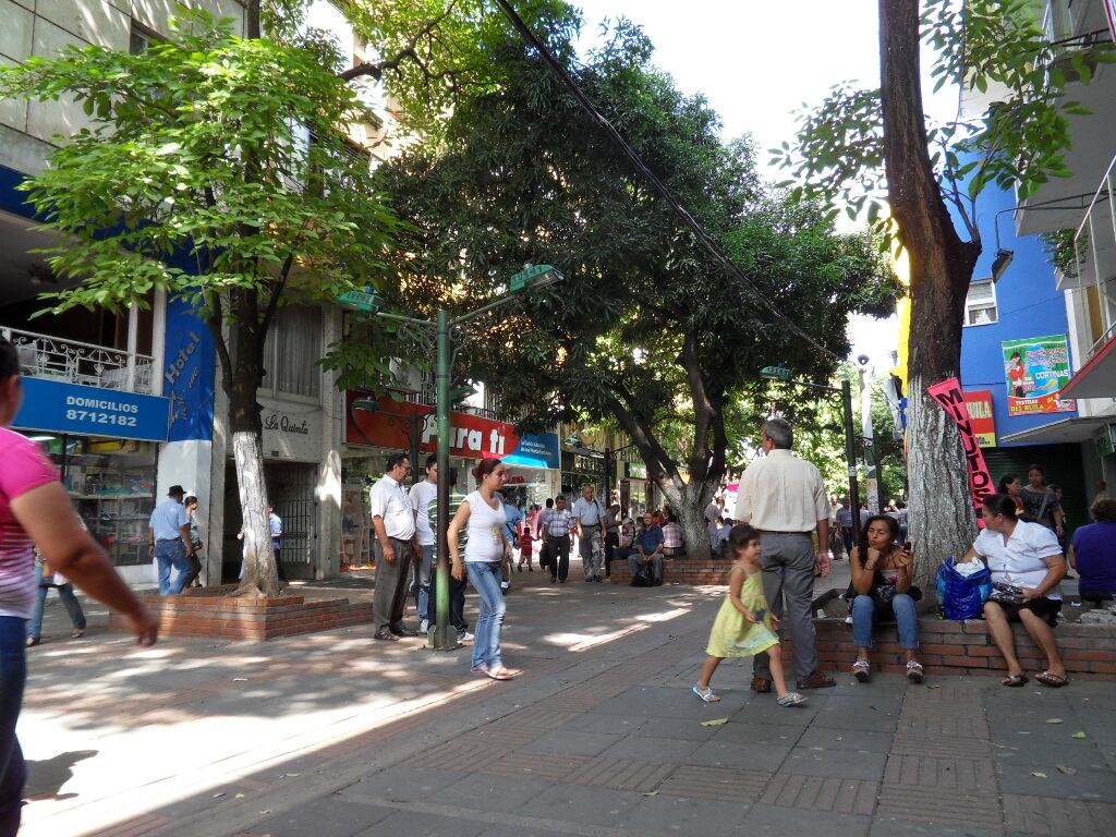 Comerciantes de Neiva a la expectativa por ventas de fin de año