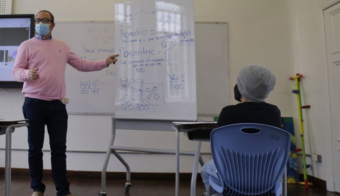 Tapabocas en colegios de Bogotá