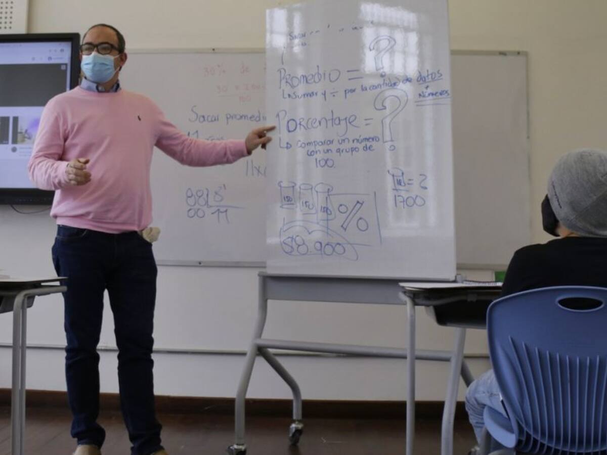 ¿Volverá el uso obligatorio del tapabocas a los colegios de Bogotá?