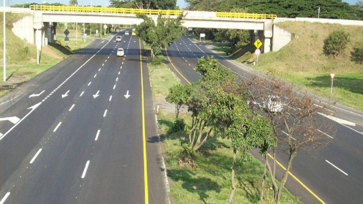 Vallecaucanos podrán hacer viajes intermunicipales en carros particulares