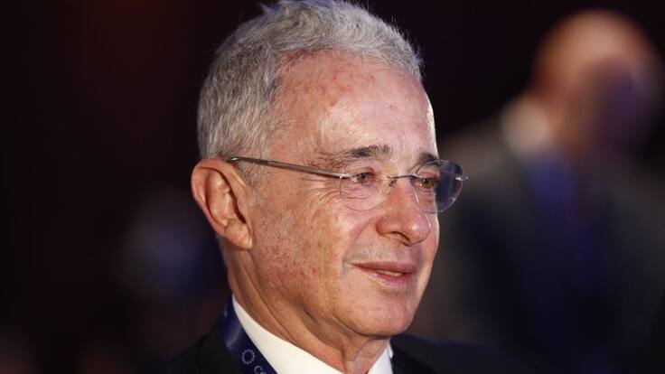 Álvaro Uribe reflexiona sobre su proceso judicial