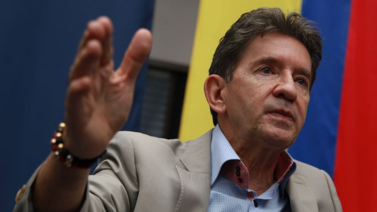 Luis Pérez pidió rectifición del Fiscal Barbosa sobre predios a su nombre