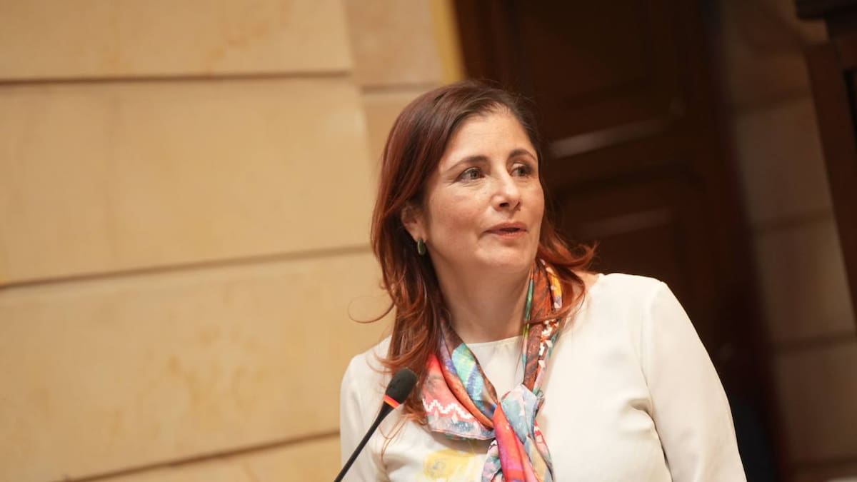 Iris Marín Ortiz es la nueva defensora del Pueblo: fue elegida con 170 votos en la Cámara