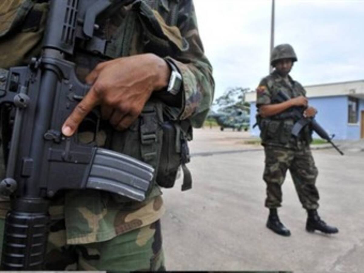 Ecuador denuncia nuevo hostigamiento de grupo ilegal colombiano en su territorio