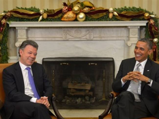 Obama apoya apuesta de Santos por paz en Colombia y éxito del TLC