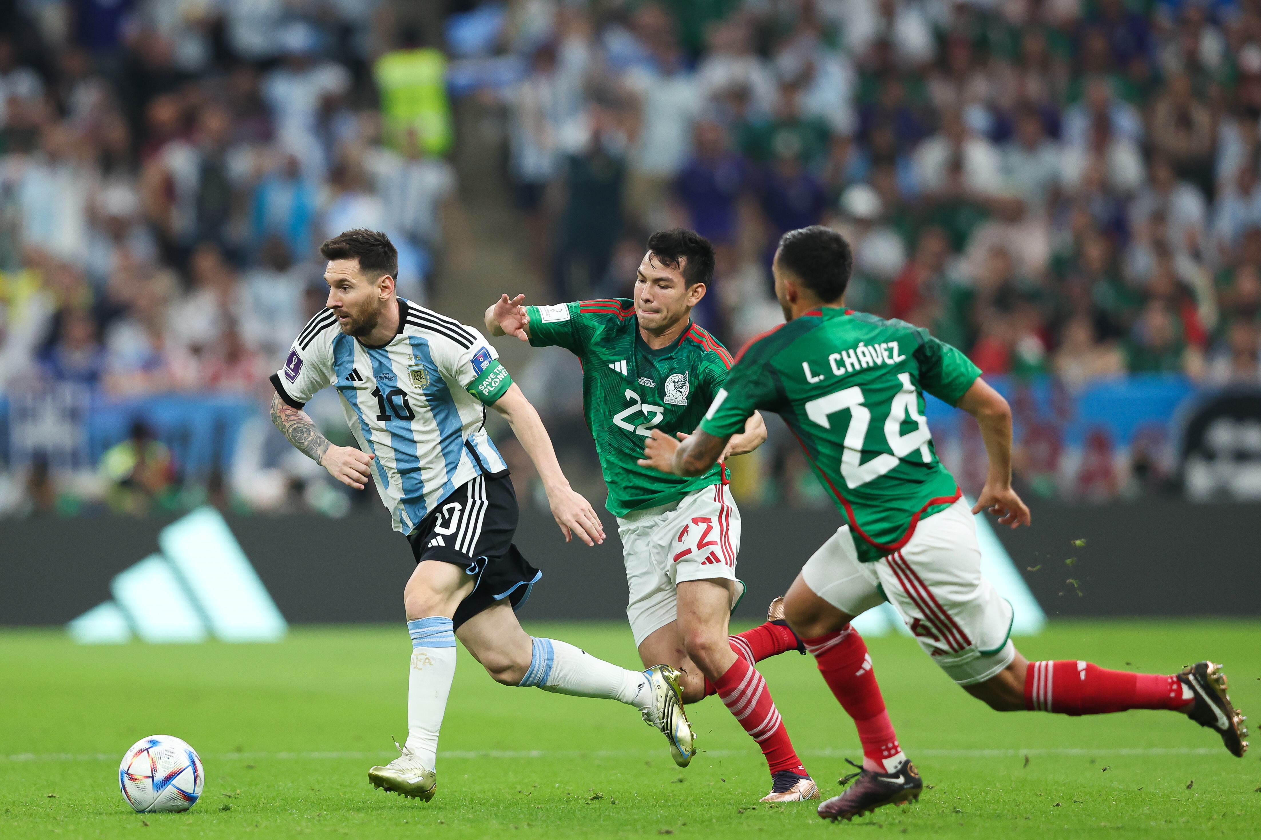 Lionel Messi en el duelo entren Argentina y México. (Photo by Alex Livesey - Danehouse/Getty Images)