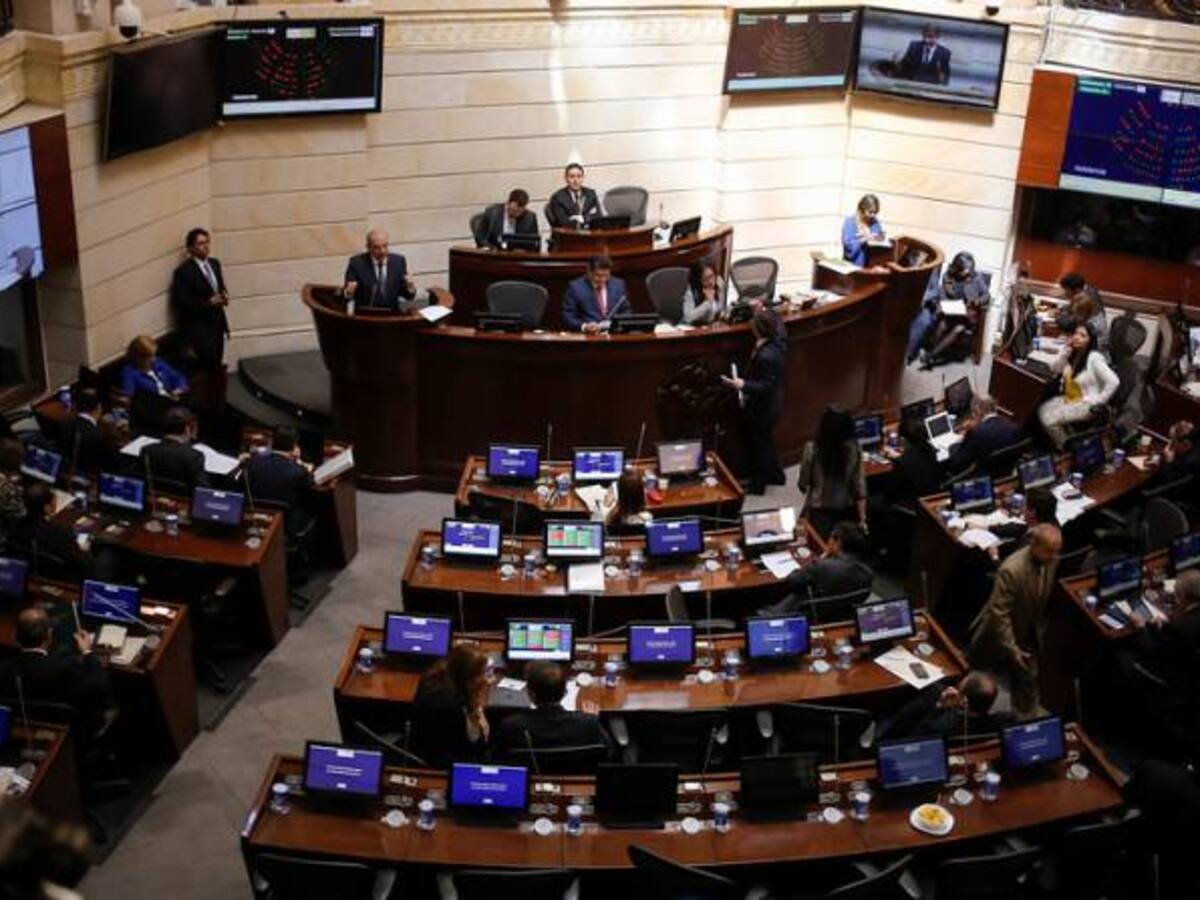 A punto de ser ley el proyecto que sanciona a dueños de bares y restaurantes por apropiación de propinas