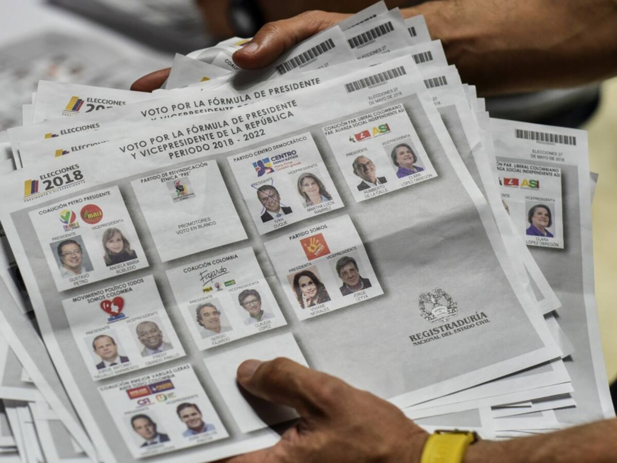 “Me atacó ese ‘Ñeñe virus’: ‘Uribe’ de La Luciérnaga