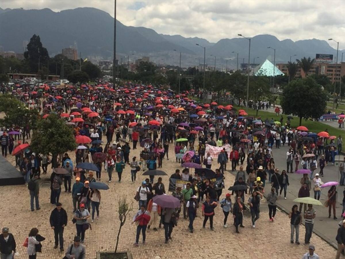 Iglesia pide diálogo sereno para conjurar paro de profesores