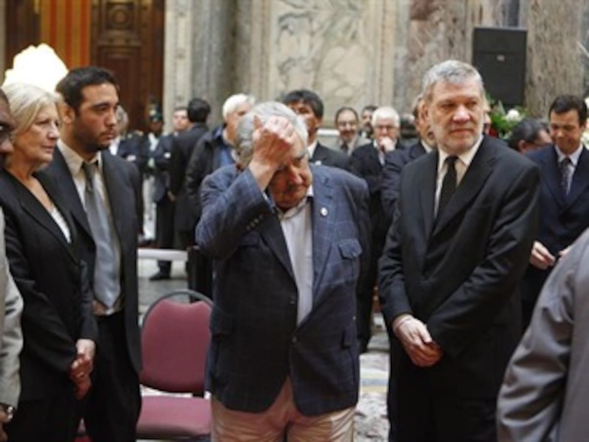 Presidente de Uruguay inicia en Venezuela su última gira contiental
