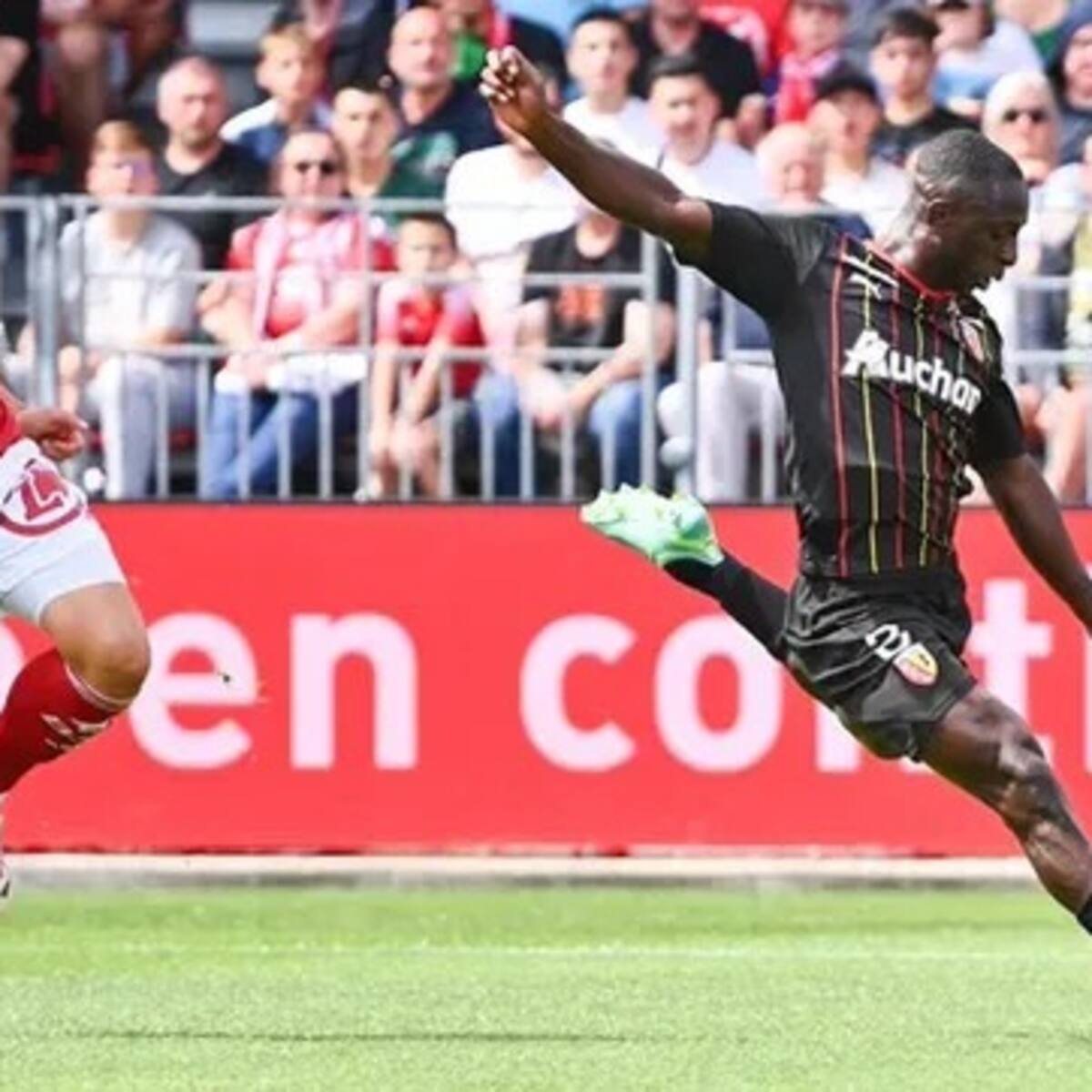 VIDEO | Deiver Machado traslada su racha goleadora a la Liga de Francia