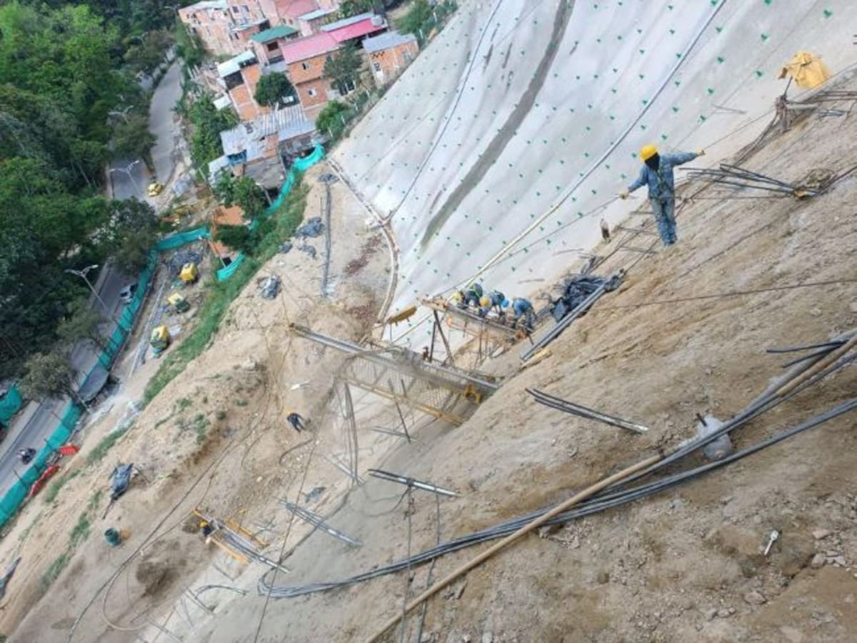 Asomiflor: obra de mitigación llega al 83 % y reduce a más de 780 familias