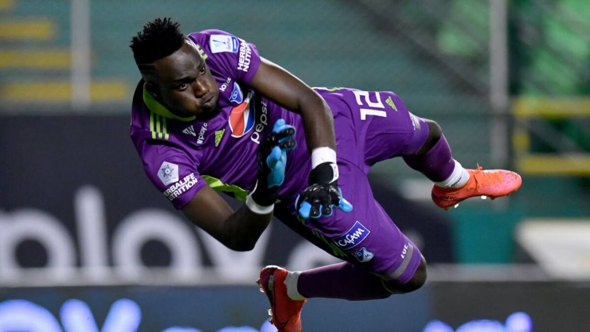 Juanito Moreno: Ojalá a Montero lo sigan llamando muchísimas veces a la Selección