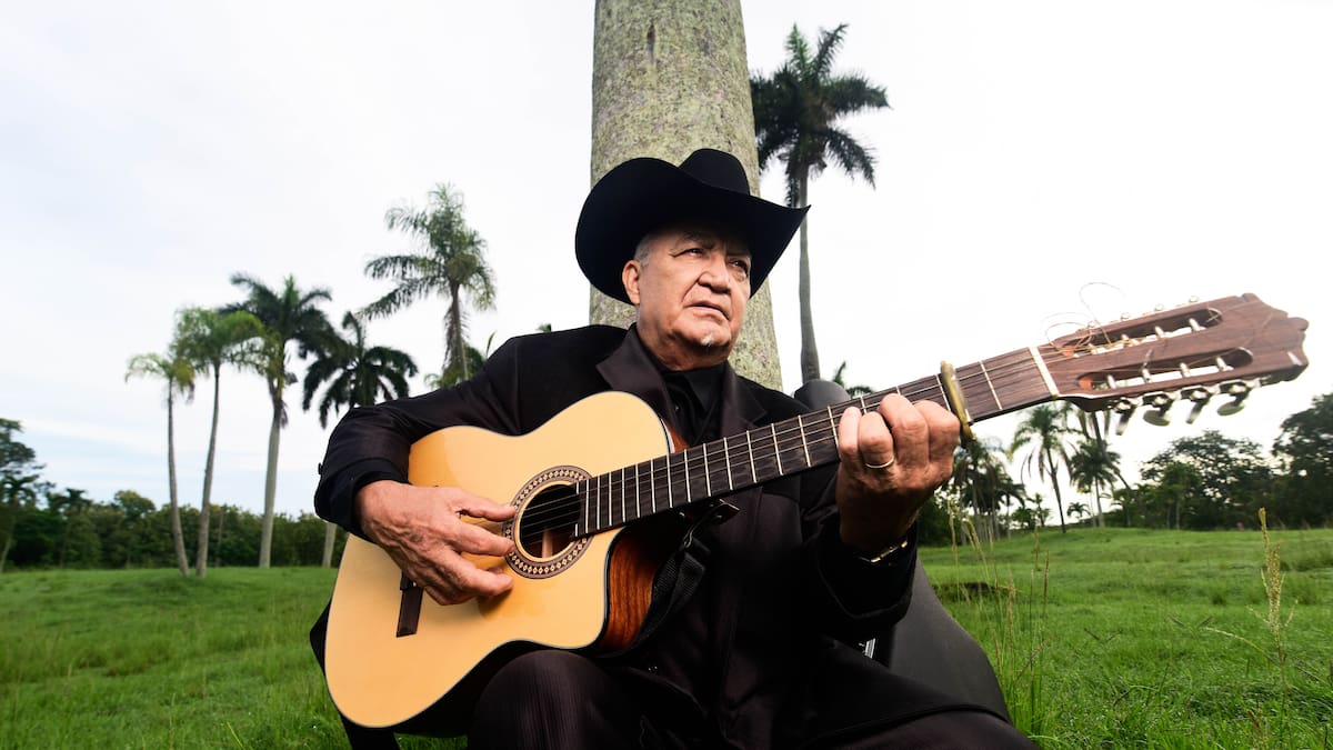 Eliades Ochoa en Bogotá