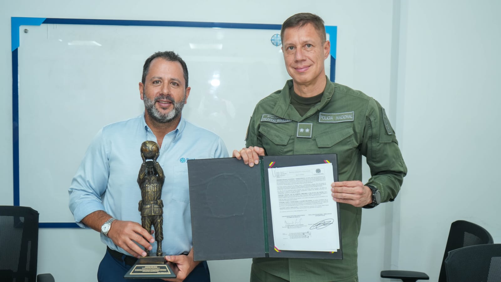 Convenio para blindar el comercio exterior desde Puerto Antioquia . Cortesía: Puerto Antioquia