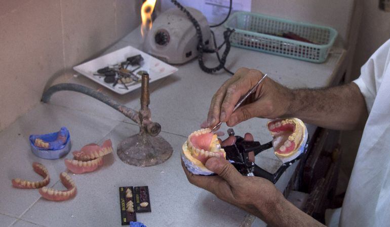 ¿Dientes humanos? Obreros se llevaron tremenda sorpresa 