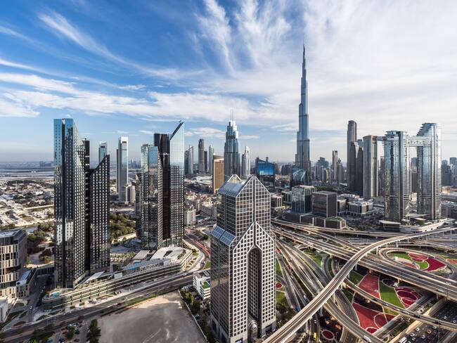 Dubái, el destino llamativo para cientos de colombianos: no necesita visa y puede crear una empresa