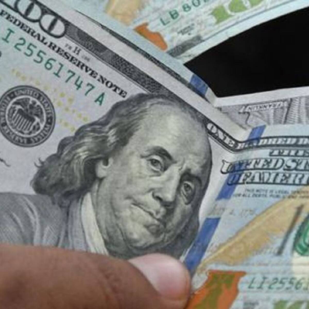 Tendencia al alza del dólar beneficia al comercio en Cúcuta