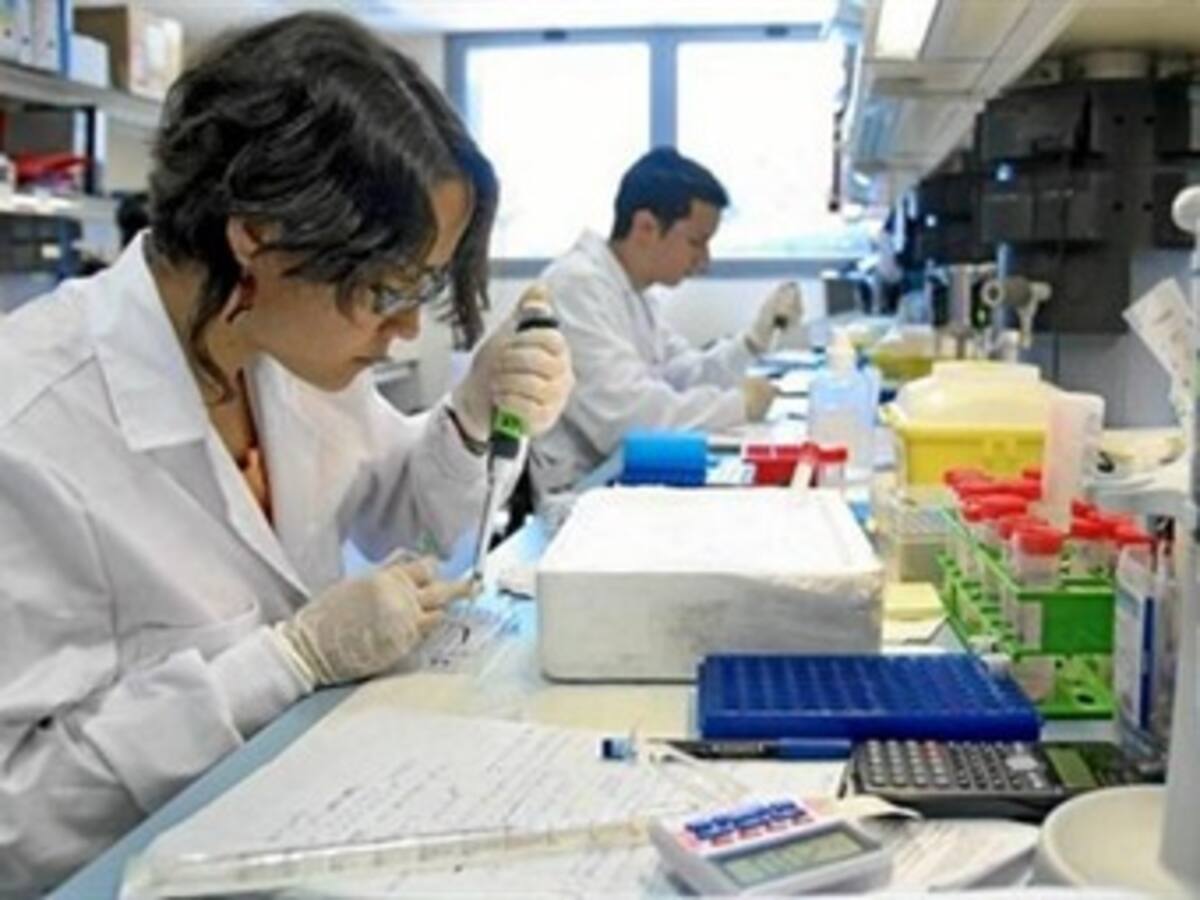 Minsalud busca soluciones para atender el déficit de medicinas contra el cáncer