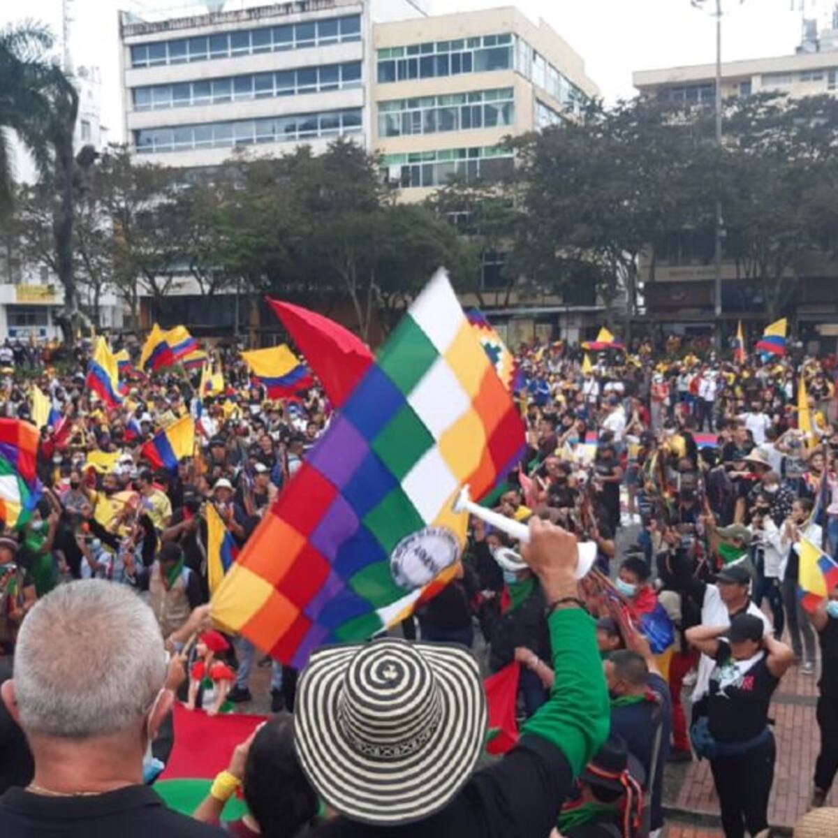 Dos puntos de concentración en Armenia en jornada nacional de movilización