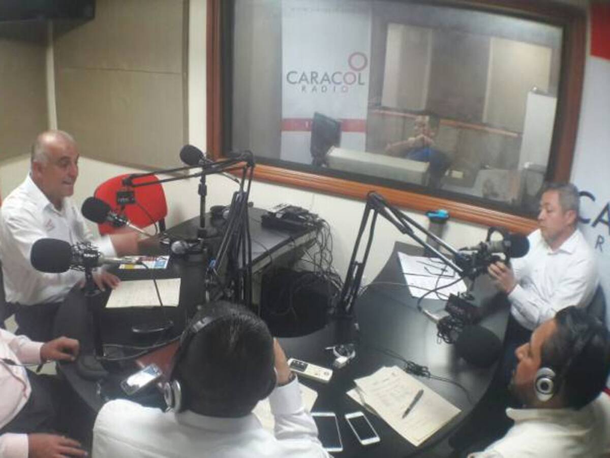 Foros:4 Caracol Radio por la democracia,candidatos Cámara de Representantes