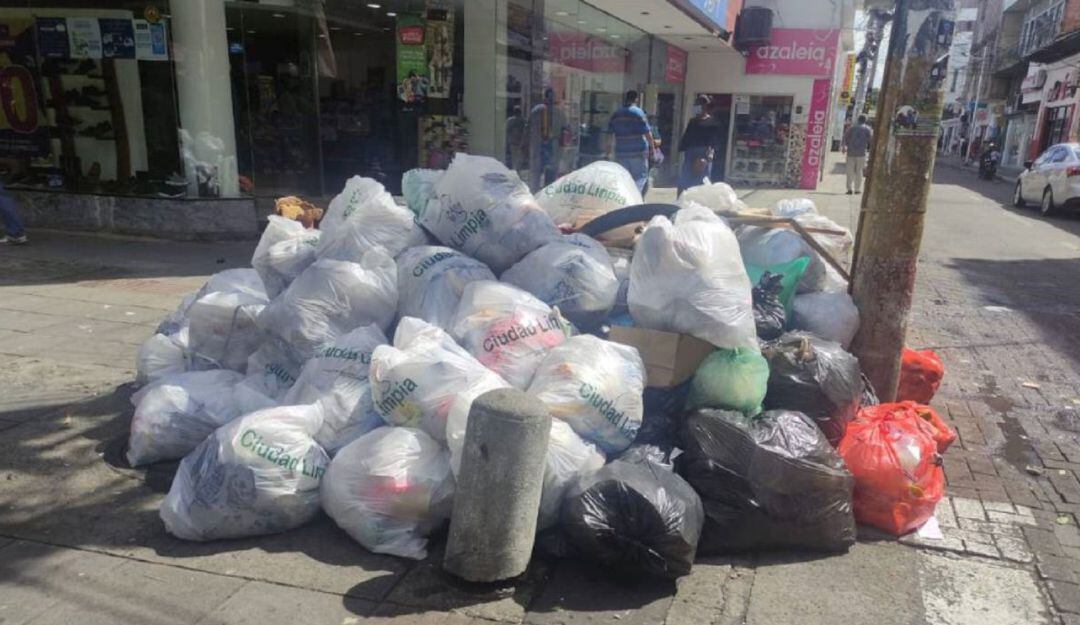 La administración Municipal anunció que aquellos que incumplan con la norma, deberán pagar multas que superarían los $200.000.