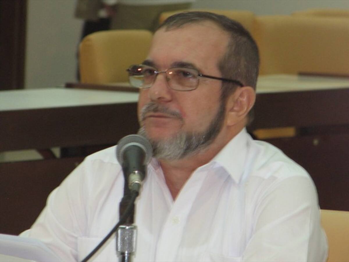 Vamos a lograrlo, estamos seguros: Timochenko a Santos