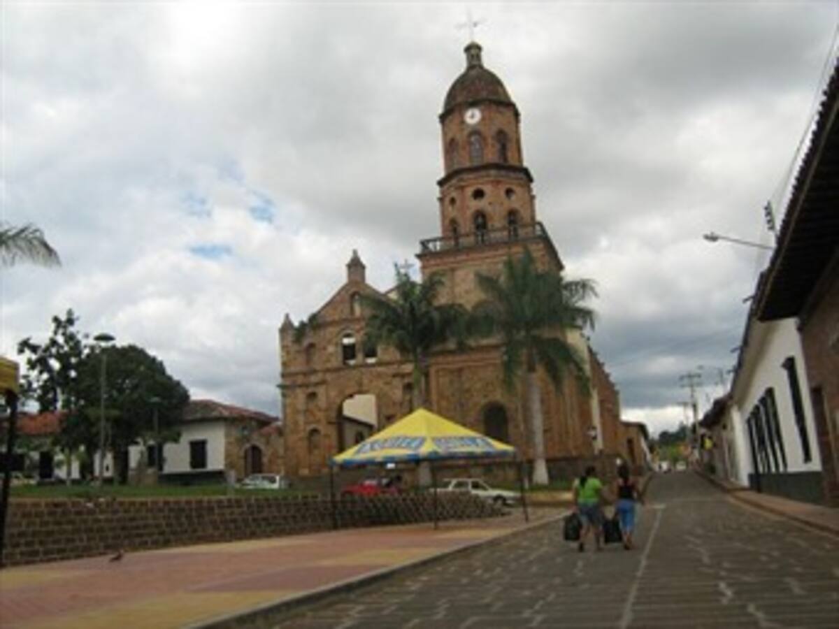 Encuentran feto abandonado en una iglesia