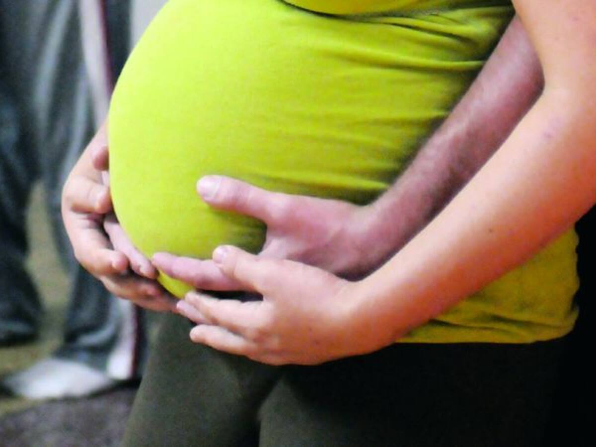 Medida sobre mujeres embarazadas es para aumentar el empleo: Corte