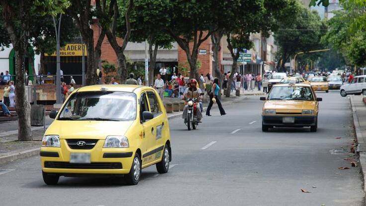Empiezan a definirse tarifas de taxis para 2016