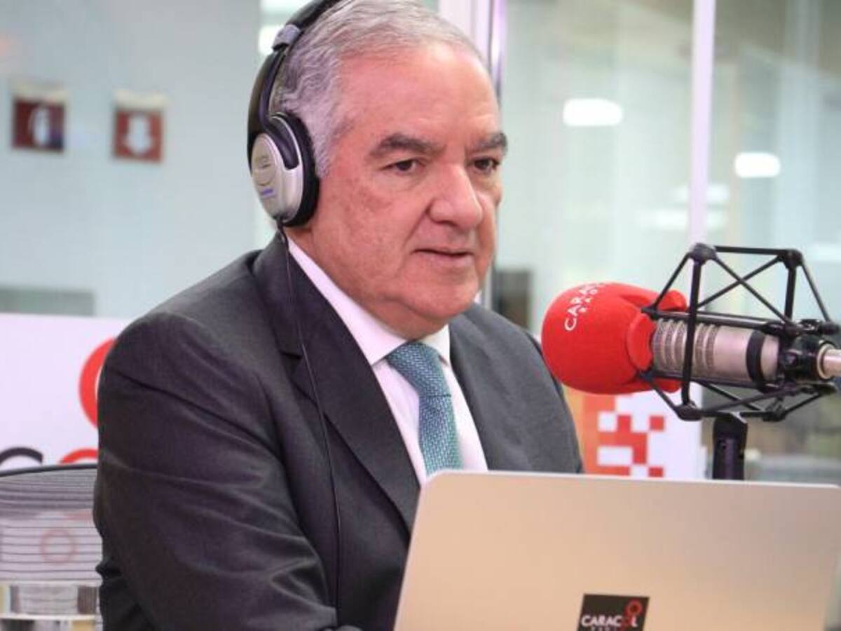 Contralor Maya demandará hoy supuesto “mico” de la Ley de Infraestructura