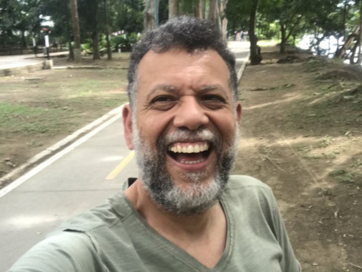 ¿Por amor se va el Padre Linero del sacerdocio?