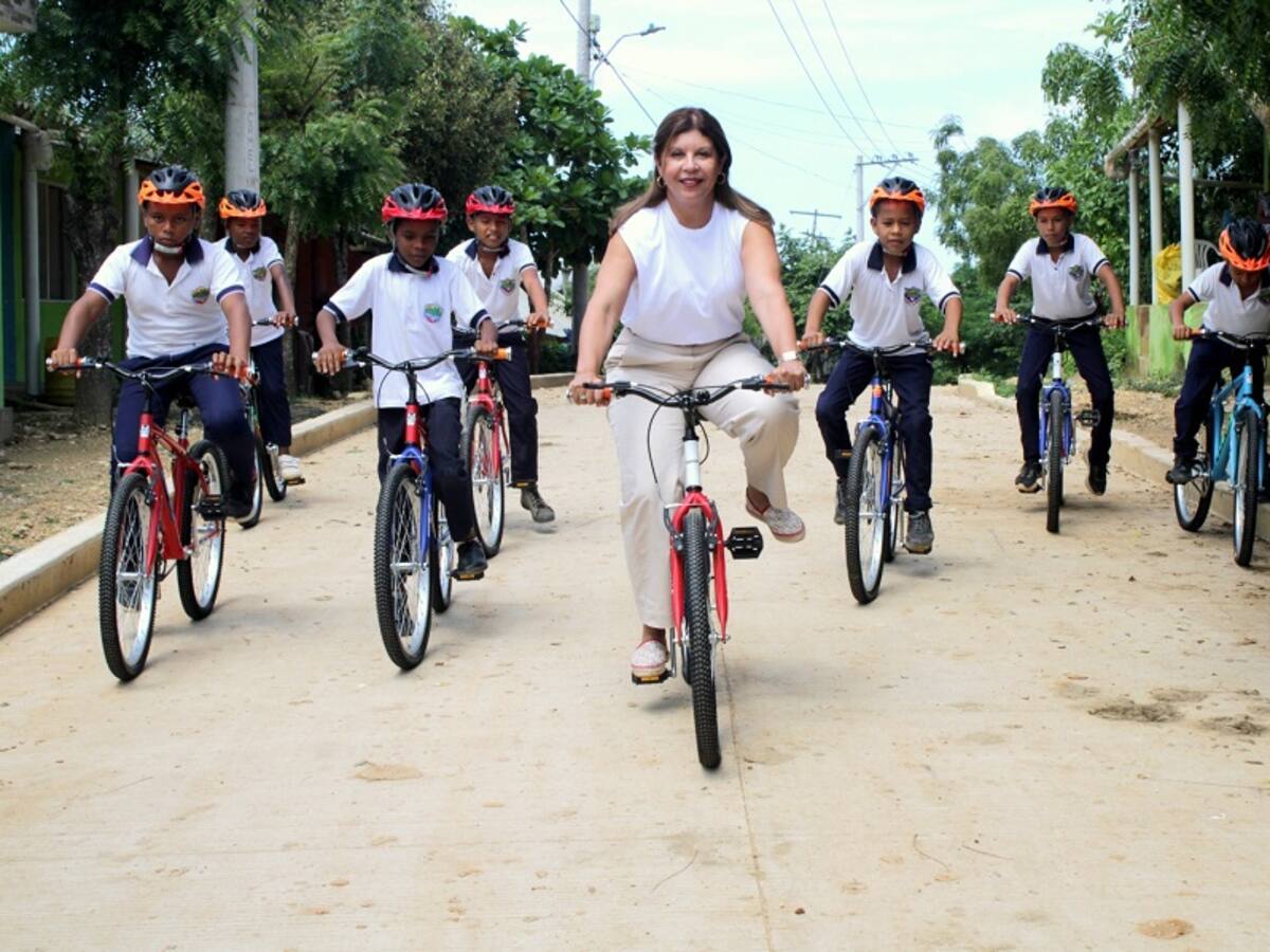 Alcaldía de Turbaco gestionó 100 bicicletas para estudiantes en San José de Chiquito