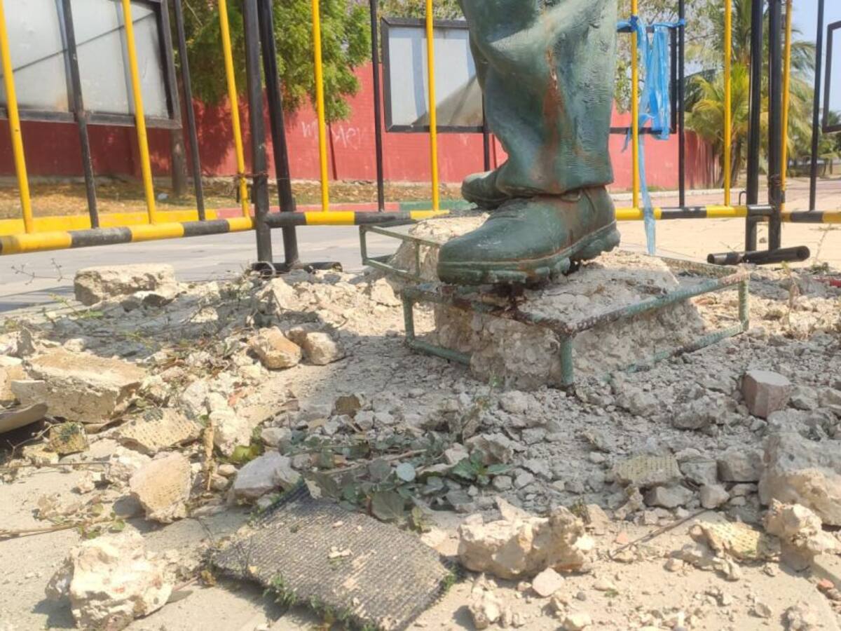 Intento de desmonte fue inconsulto: Distrito sobre estatua de Abel Leal