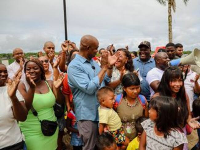 Luis Gilberto Murillo supera las 500 mil firmas y avanza hacia su inscripción presidencial en 2026