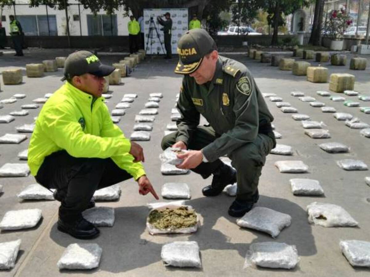 Incautan marihuana avaluada en más de 21 millones en la vía Bogotá – Tunja