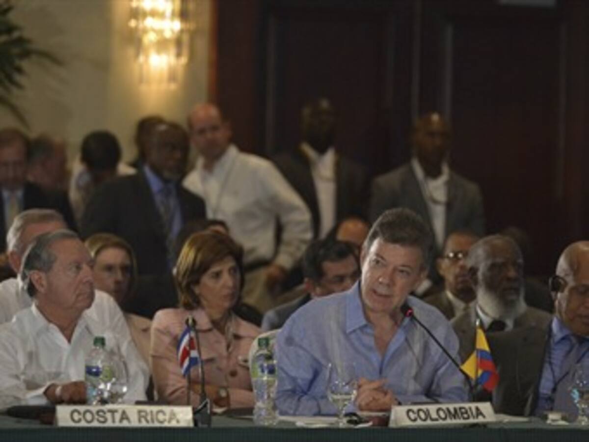 Santos reitera compromiso con seguridad de región Caribe