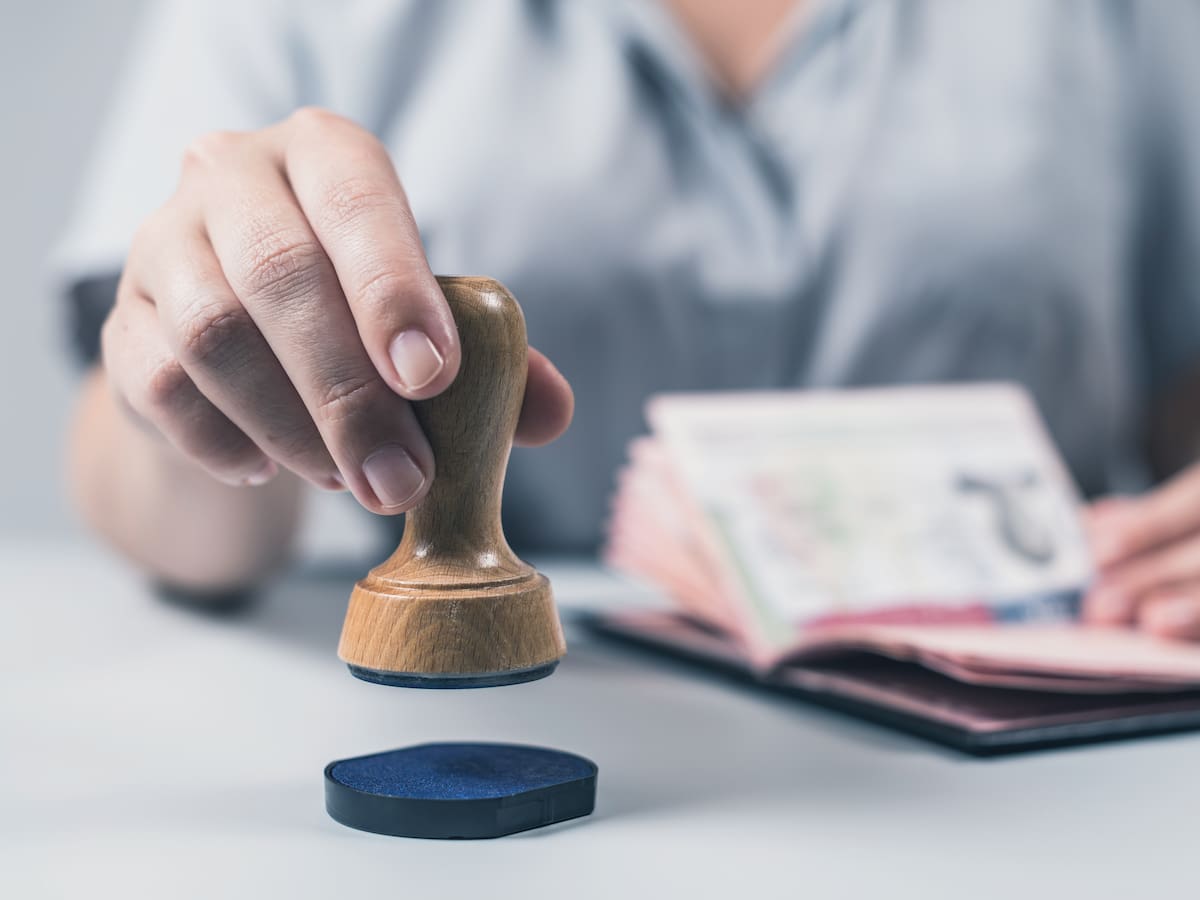 Listado de sanciones por trabajar con visa de turista en Estados Unidos