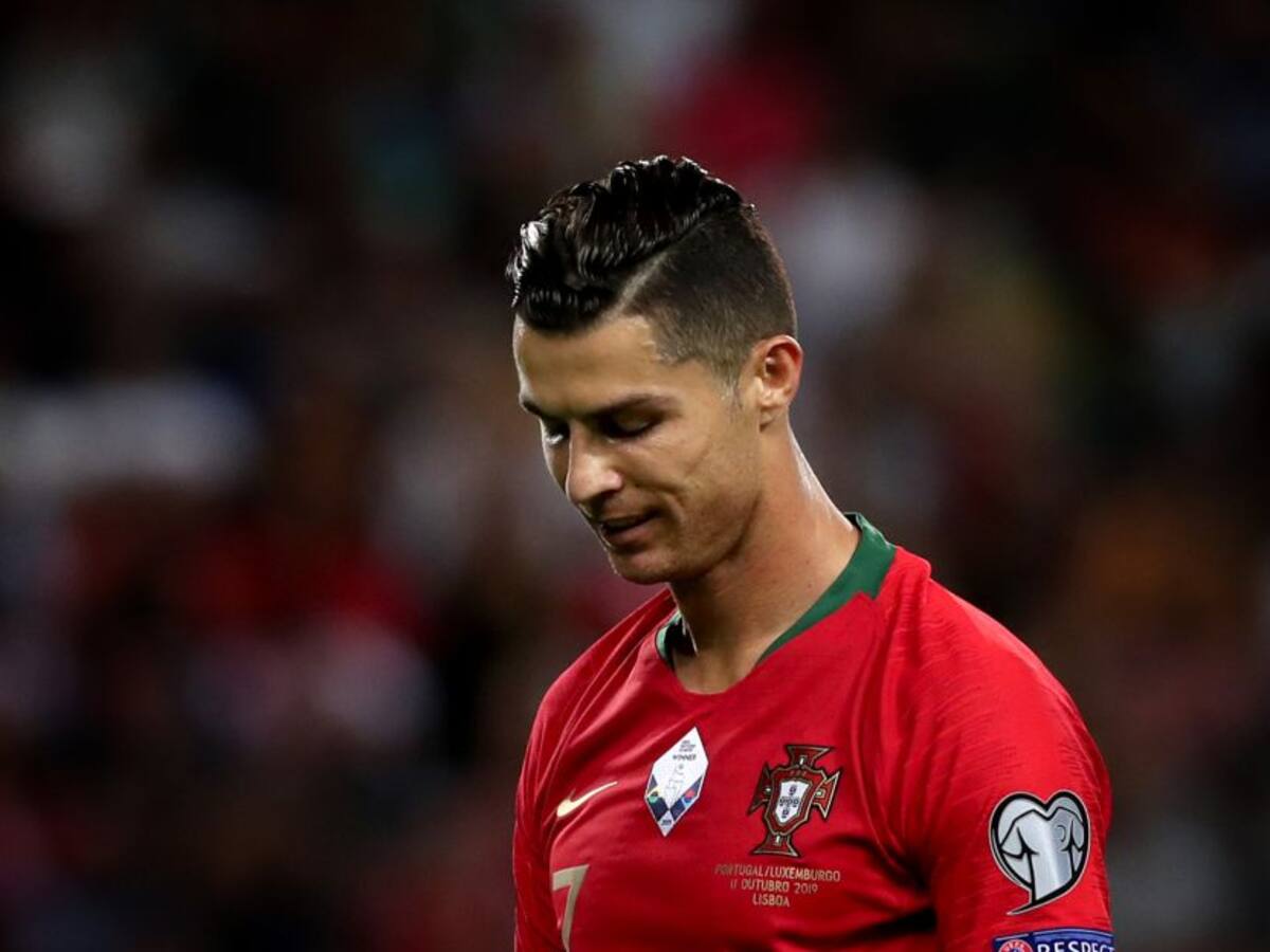 Cristiano sigue su preparación en cuarentena y muestra su nuevo look