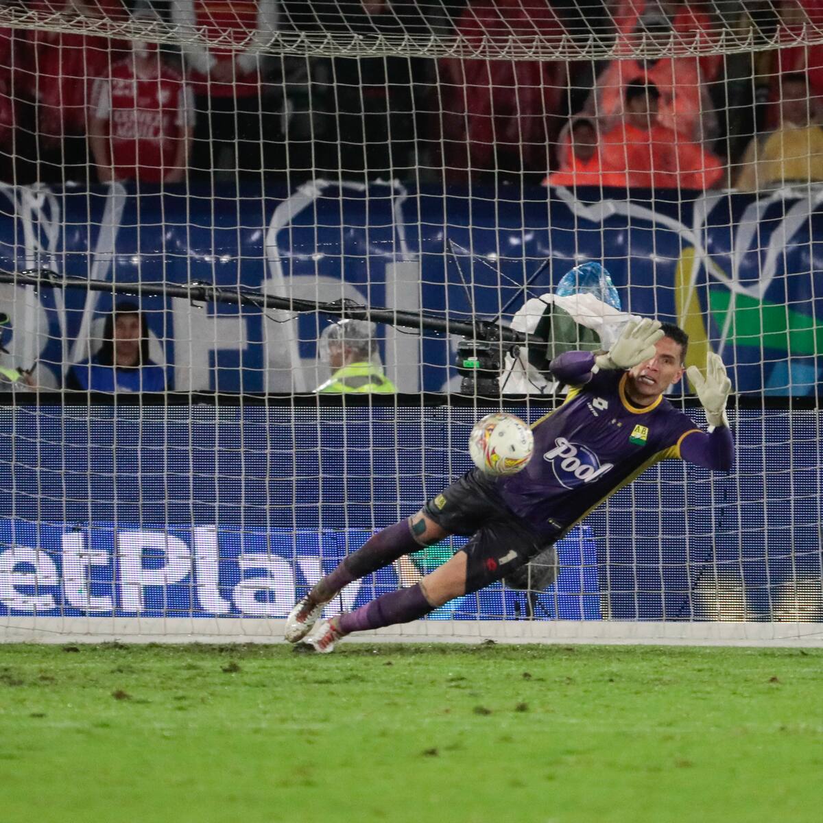 Aldair Quintana: “Feliz por haberle dado esta alegría a la hinchada del Bucaramanga”