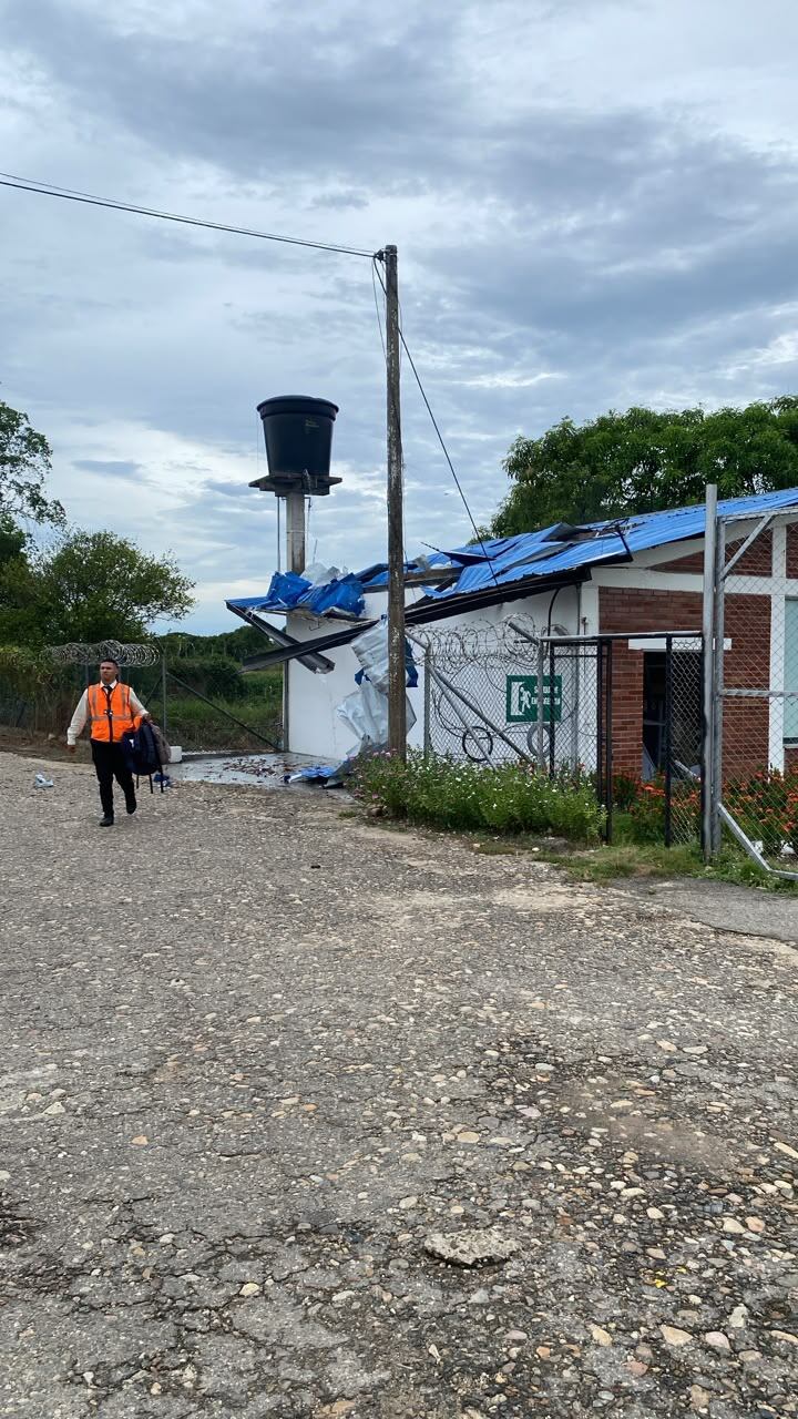 Atentado al aeropuerto de Tibú. Foto: Cortesía.