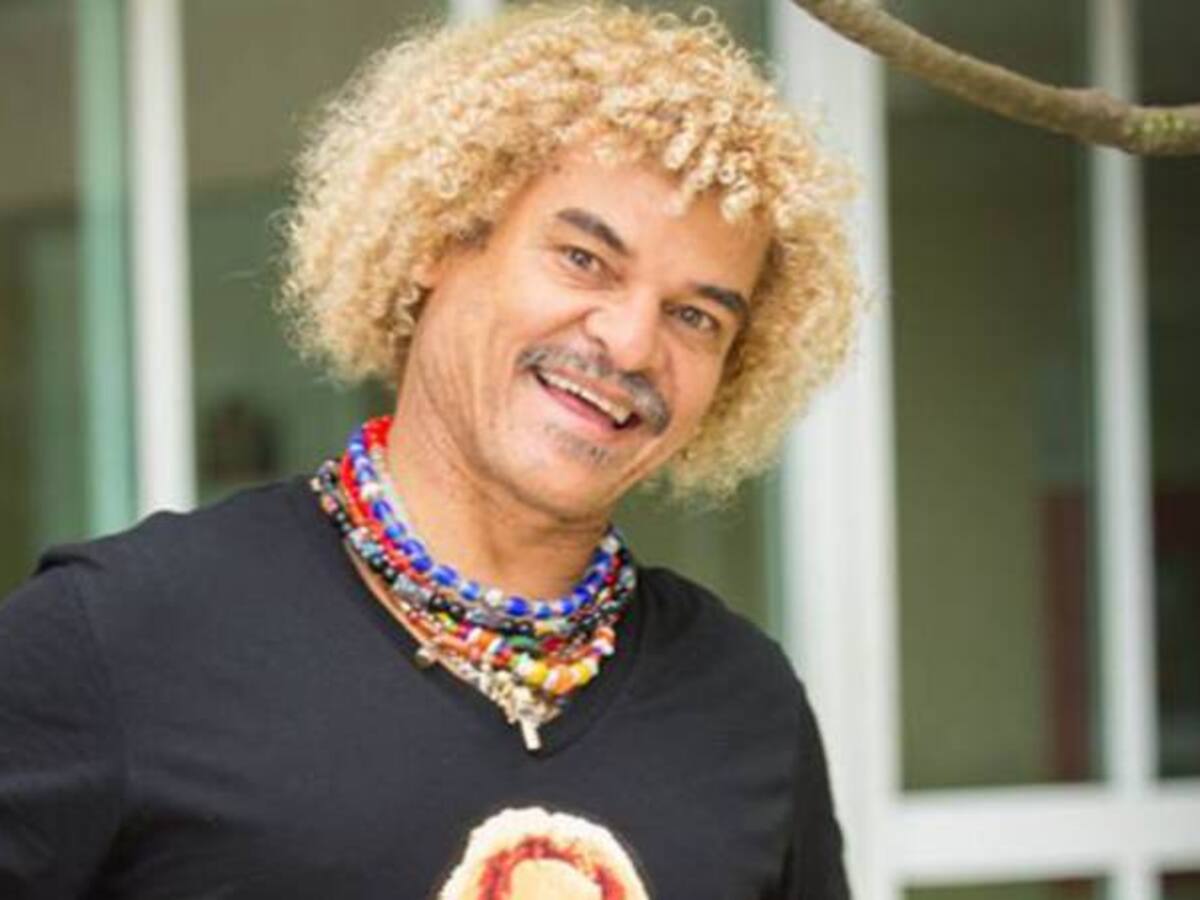 El pibe Valderrama dice que si quieren él se lleva su monumento para su casa