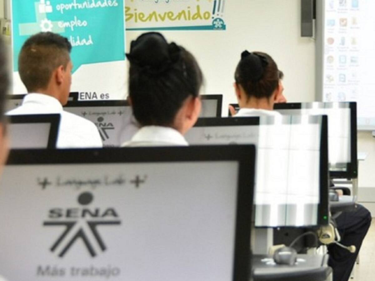 Empresas ofrecen alternativas ante alto desempleo en la ciudad