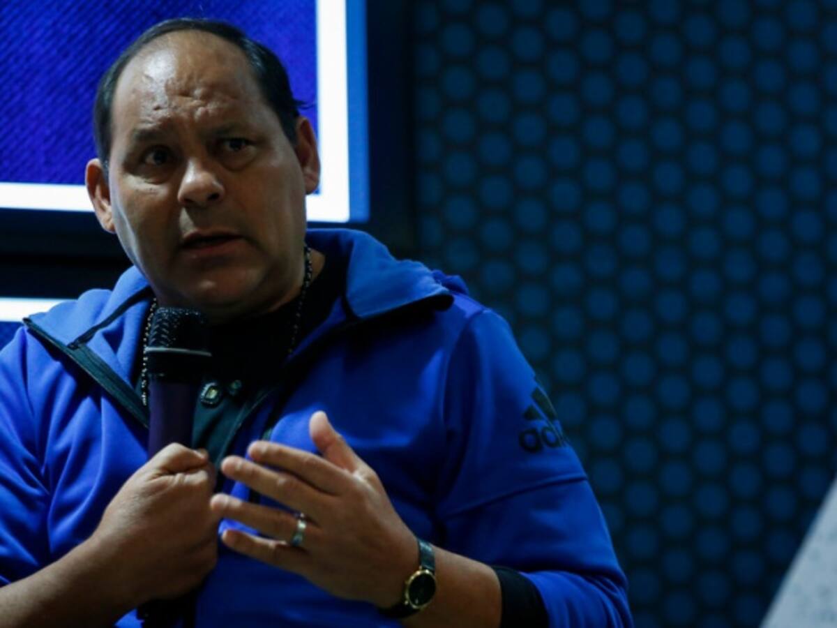 Café Caracol con Roberto Cabañas